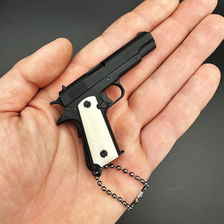 1911 gun keychain