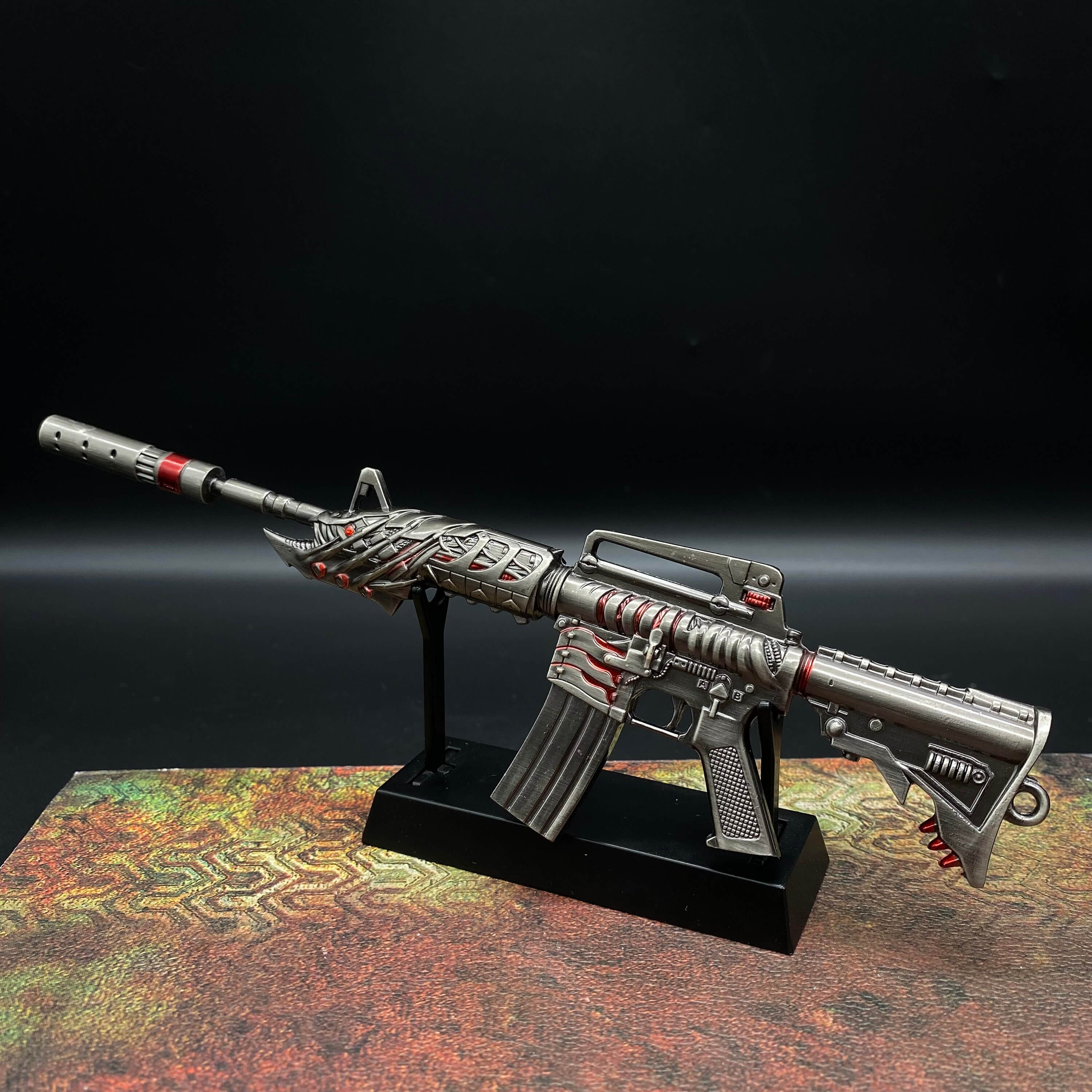 Ematok™ Mini Metal M4A1 Model Keychain