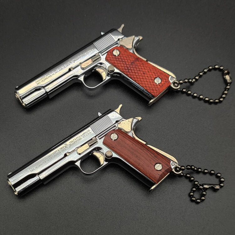 Ematok™ Mini Metal Wood Grain 1911 Gun Keychains