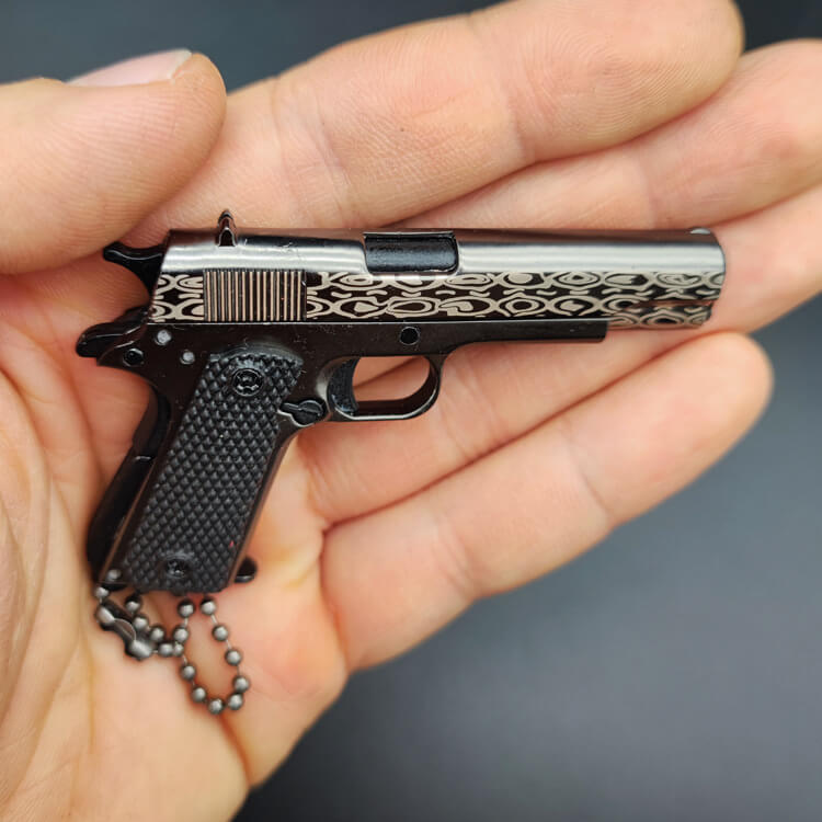 Ematok™ Mini Metal Floral Black 1911 Gun Keychains