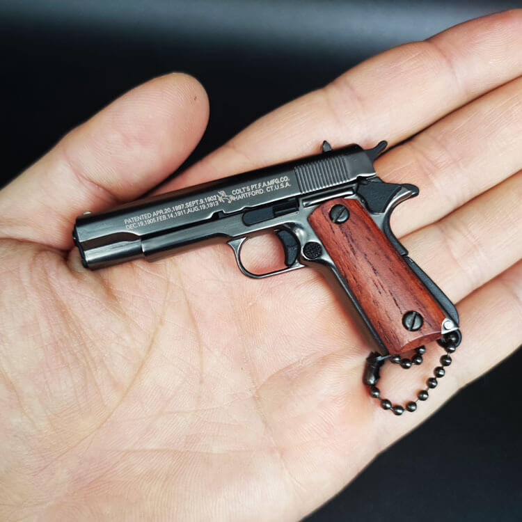 1911 gun keychain